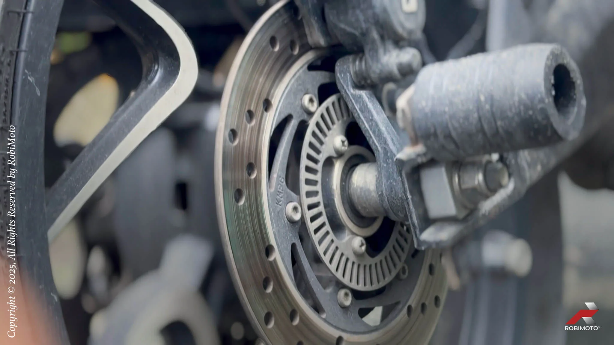 Dominar 400 Rear Brake Problem