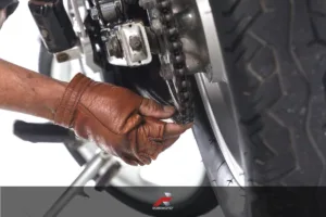 Kawasaki Dominar 400 chain maintenance