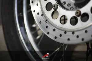 Brake Squealing Causes and How to Fix It in Daily Motorcycle Riding