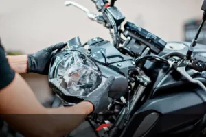 Weak Headlight Output Causes and Solutions for Daily Motorcycle Riding