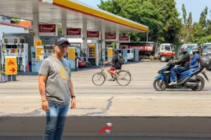 Riding Through Uncertain Times, Fuel Prices, and Daily Commuting in the Philippines