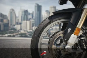 Bridgestone Battlax T32 vs Michelin Road 6 Tire Comparison for Philippine Roads, Rain Riding, Long Distance Touring, and Daily Use