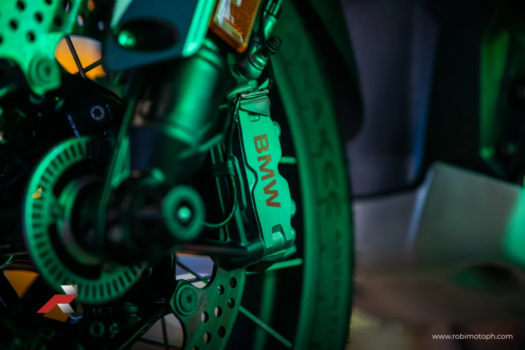 BMW R1300 GS Adventure front brake and BMW caliper detail at Makina Moto Show 2026