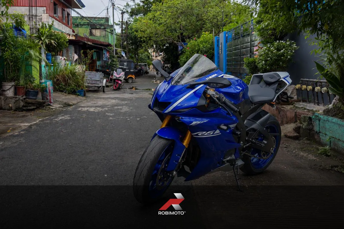 Blue Yamaha YZF-R6 discontinued featured image parked on a residential street in the Philippines